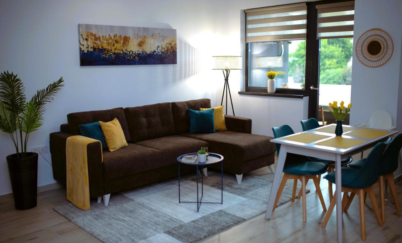 'Just Like Home' Apartment - With Private Parking Place Galati  Exterior photo