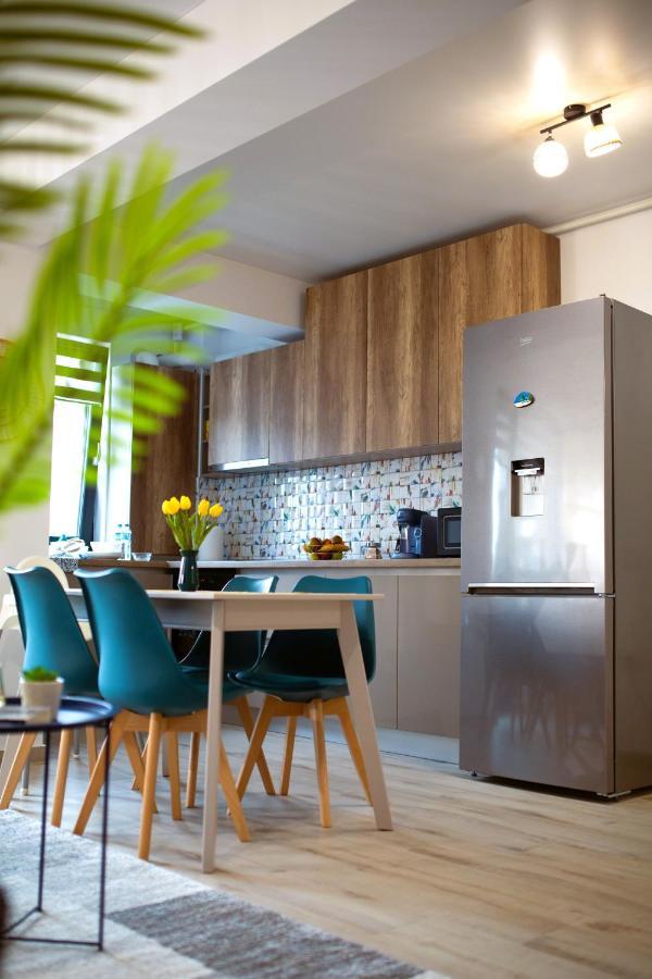 'Just Like Home' Apartment - With Private Parking Place Galati  Exterior photo