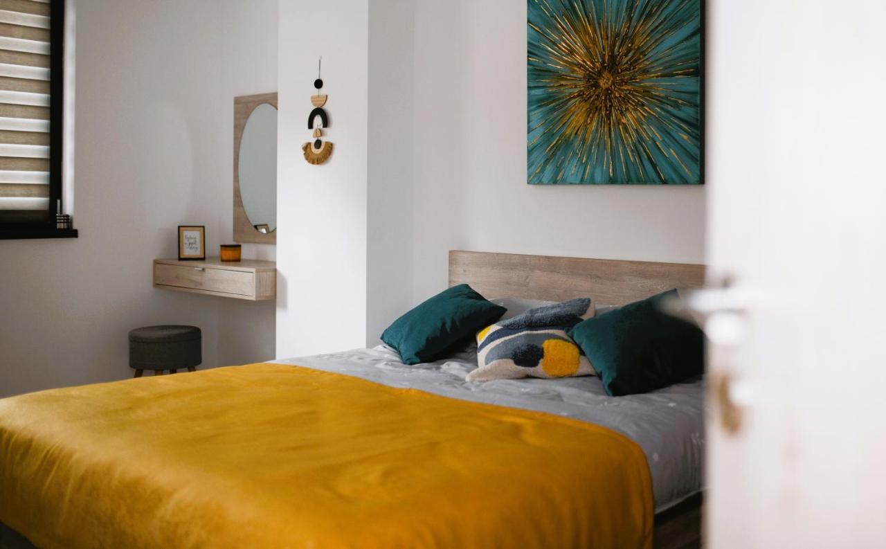 'Just Like Home' Apartment - With Private Parking Place Galati  Exterior photo