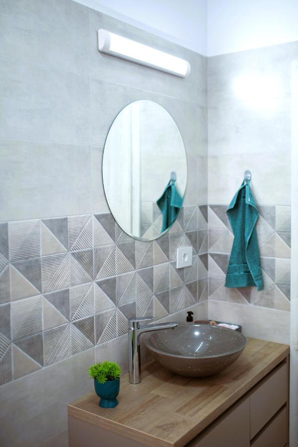 'Just Like Home' Apartment - With Private Parking Place Galati  Exterior photo
