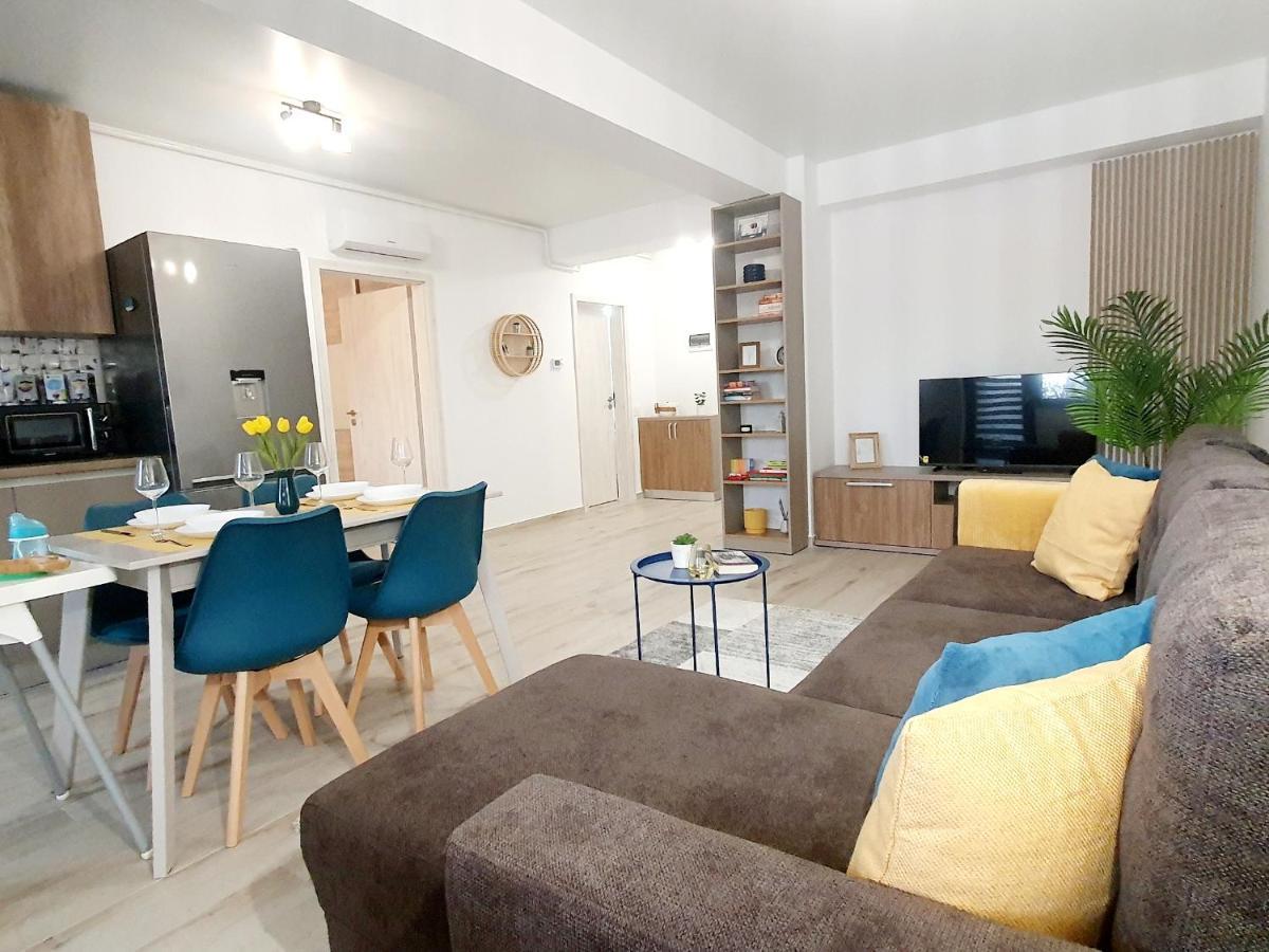 'Just Like Home' Apartment - With Private Parking Place Galati  Exterior photo